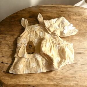 Kids Yellow Floral Dress, Hat, and Bloomers!